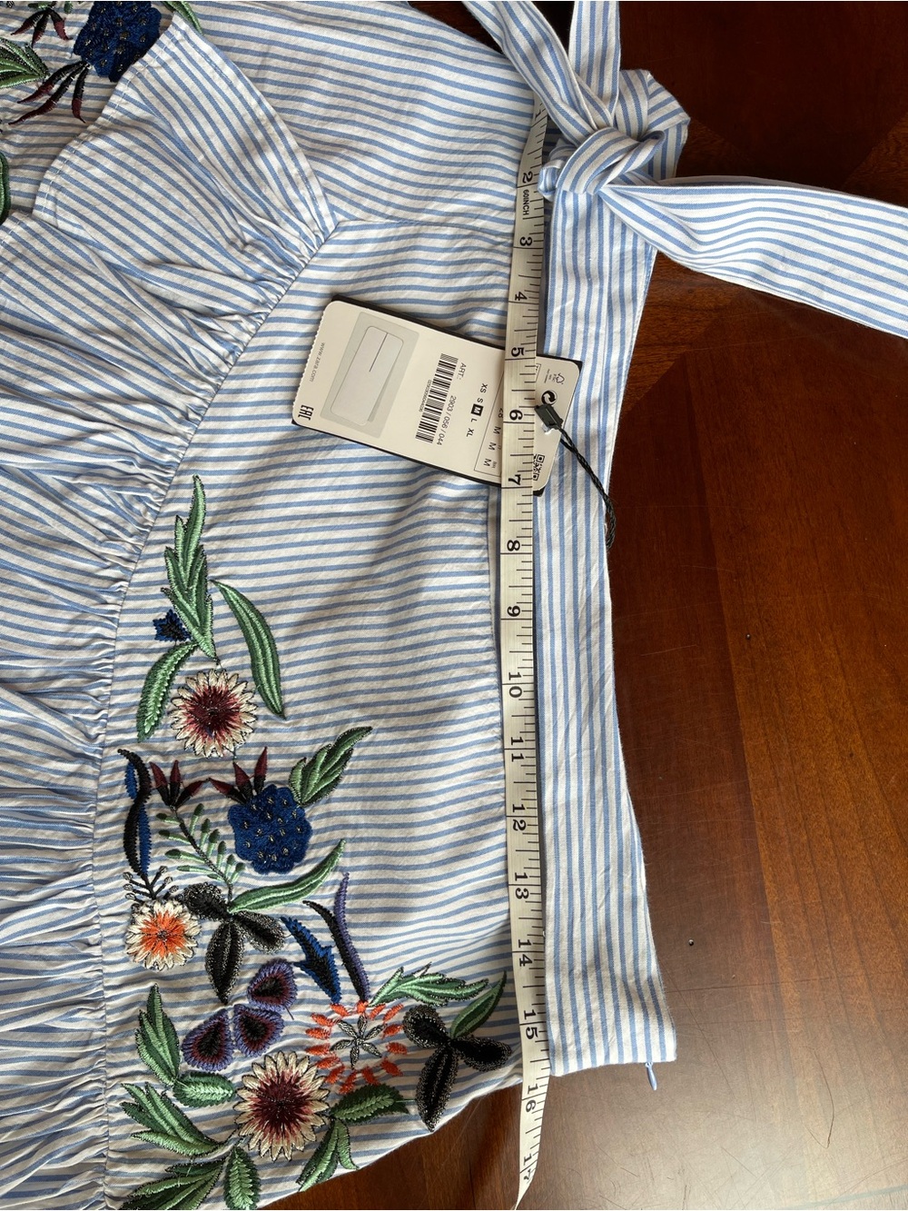 NWT Zara frilly skirt embroidered and striped white and blue size M - Picture 10 of 12